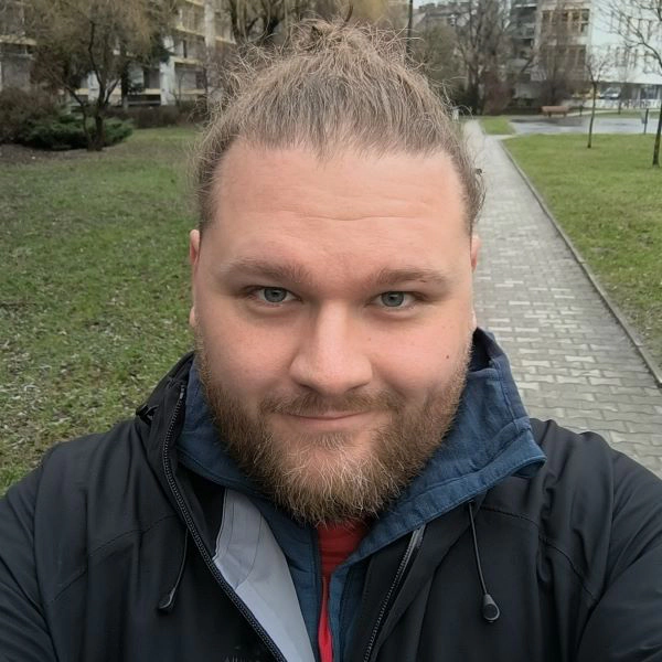 Janusz "Ivellios" Kamieński